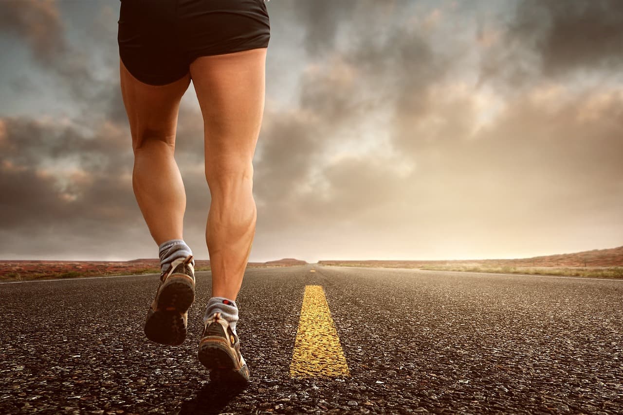 Comment intégrer le multisport dans votre emploi du temps chargé