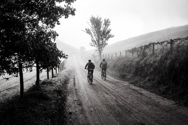 Les meilleures façons d'intégrer le vélo dans votre entraînement multisport